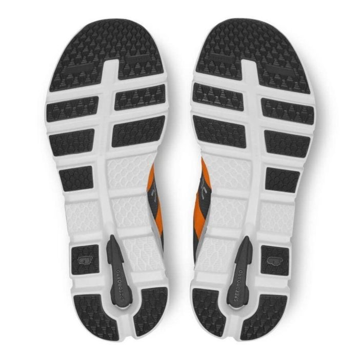 On Cloudrunner 2 - Image 4