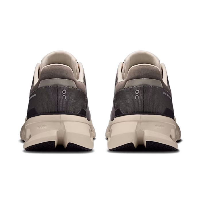 On Cloudrunner 2 - Image 3