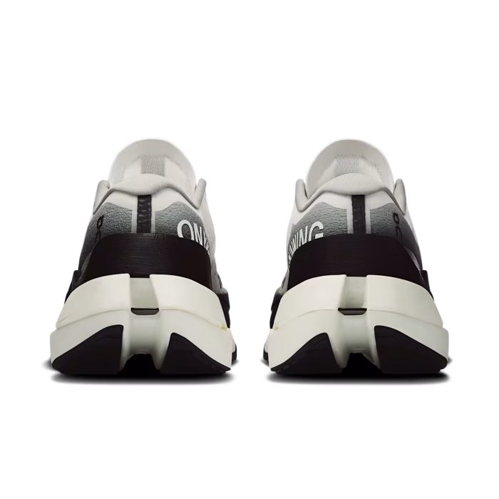 On Cloudboom Max - Image 3